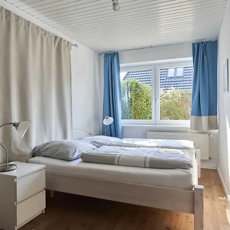 Apartment 4