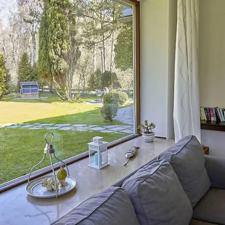 4 Id 437 Apartment *